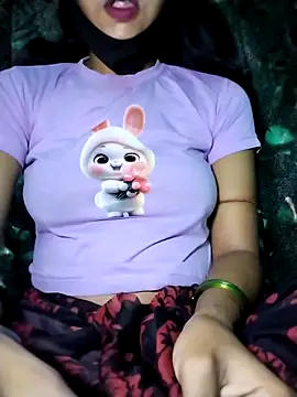 PRACHI-743 online show from April 2026 01:03:01 AM