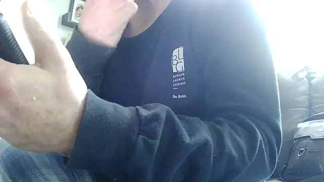 Bearchaser2025 online show from November 2025 01:40:01 PM