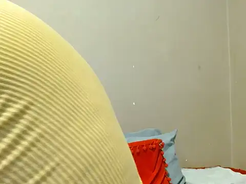 champaigncork online show from November 2025 03:39:02 AM