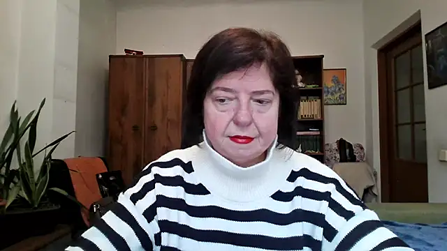 Violet Pulse online show from February 2026 12:21:01 PM