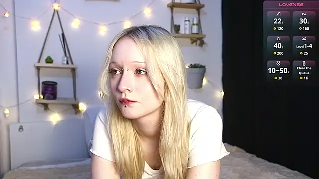 Snapshot of ArcticaRyder chatting on October 2025 07:14:02 AM ArcticaRyder online show from October 2025 07:14:02 AM