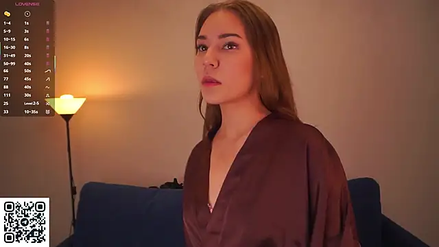 AdrianaCoenen online show from November 2025 07:05:02 PM