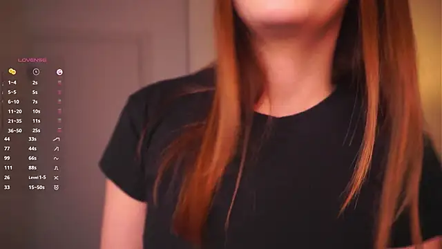 Snapshot of AdrianaCoenen chatting on December 2025 07:43:02 PM AdrianaCoenen online show from December 2025 07:43:02 PM