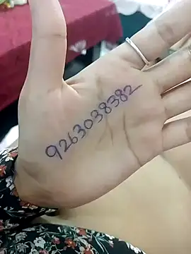 Snapshot of JassiKumari02 chatting on October 2025 06:13:02 AM JassiKumari02 online show from October 2025 06:13:02 AM