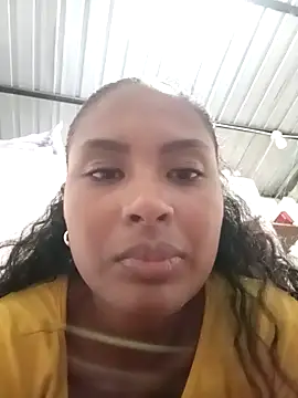 Snapshot of _Canella_ chatting on September 2025 02:38:01 AM  Canella  online show from September 2025 02:38:01 AM