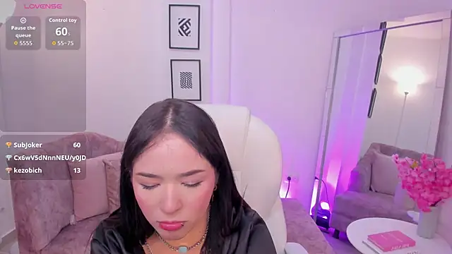Alessia Yorks online show from October 2025 12:19:02 AM