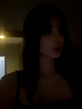 SoShyEmmyyy online show from October 2025 05:10:02 PM