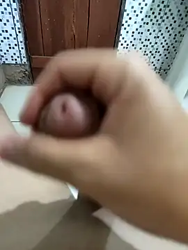 teuszim1923 online show from September 2025 07:04:01 PM