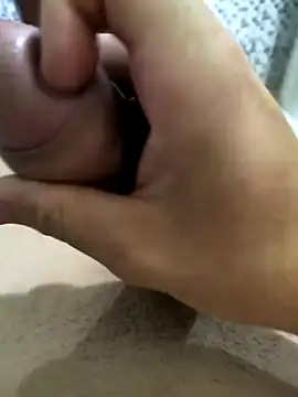 teuszim1923 online show from October 2025 12:50:01 PM