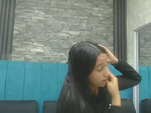 Lil Rose2006 online show from October 2025 12:49:02 PM