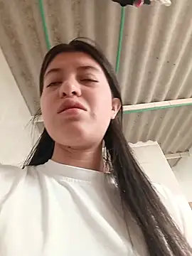 Snapshot of SALOME-28_ chatting on July 2026 03:51:02 PM SALOME-28 online show from July 2026 03:51:02 PM