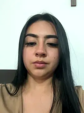 JadeBennett  online show from November 2025 03:38:02 PM