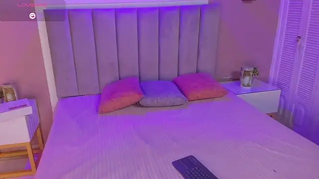 isa vel online show from January 2026 07:16:01 PM