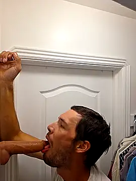 Snapshot of fuckmy9in chatting on October 2025 07:23:02 PM fuckmy9in online show from October 2025 07:23:02 PM