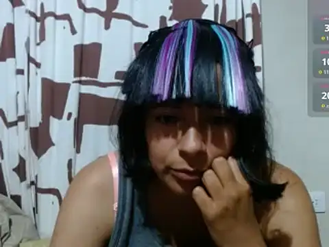 Acelinrose online show from May 2026 01:43:02 AM