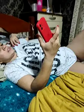 Snapshot of Barbie_13 chatting on September 2025 10:44:02 PM Barbie 13 online show from September 2025 10:44:02 PM