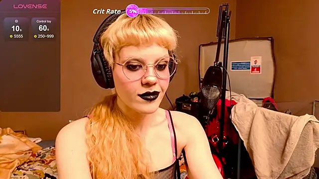 tacodeluxxxe online show from December 2025 05:41:02 PM