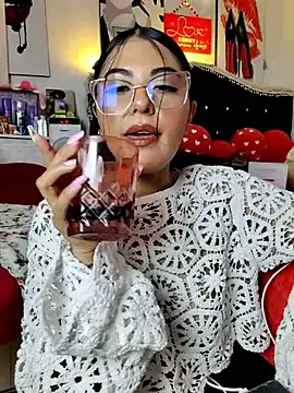 ValeNiitaLuv online show from March 2026 02:46:01 AM