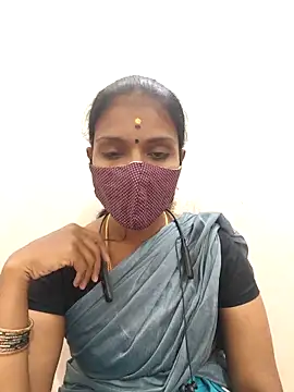 Snapshot of Tamil_Yalini12 chatting on October 2025 06:38:02 PM Tamil Yalini12 online show from October 2025 06:38:02 PM