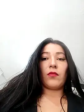 Snapshot of _Luna-1 chatting on October 2025 03:02:02 PM Luna-1 online show from October 2025 03:02:02 PM