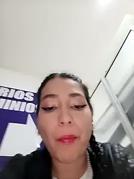  Luna-1 online show from December 2025 09:00:01 PM