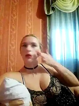 LaraDiva7799 online show from October 2025 06:11:02 AM