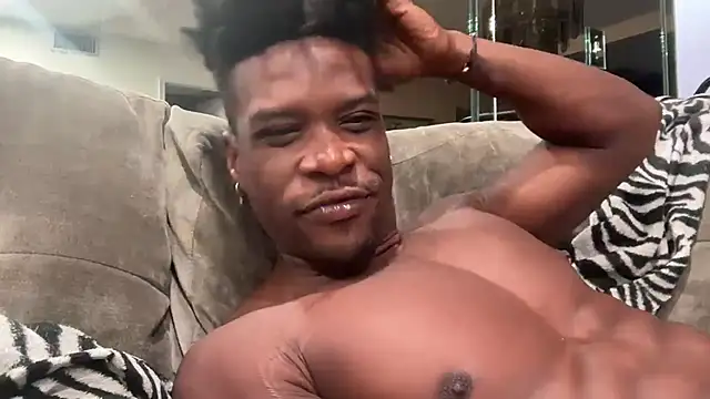 Snapshot of MrDaddyBlackNi9e chatting on October 2025 12:06:01 PM MrDaddyBlackNi9e online show from October 2025 12:06:01 PM