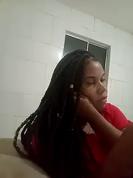 PrettahSantos online show from February 2026 02:51:01 AM