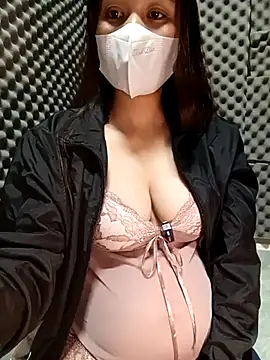 Pipi23  online show from November 2025 03:04:01 PM