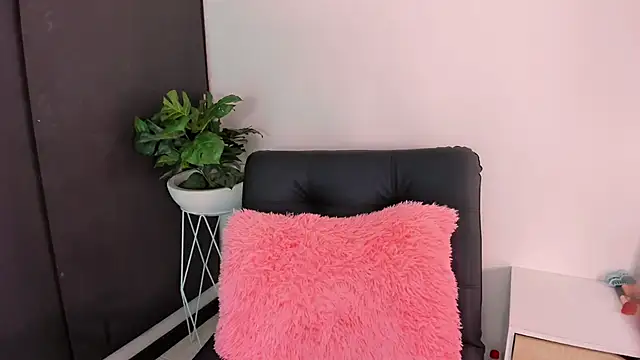 Electra Harding online show from October 2025 09:27:02 PM