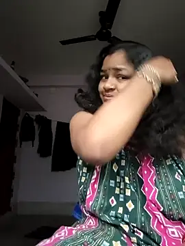 Deborbhavi222 online show from December 2025 01:35:02 AM