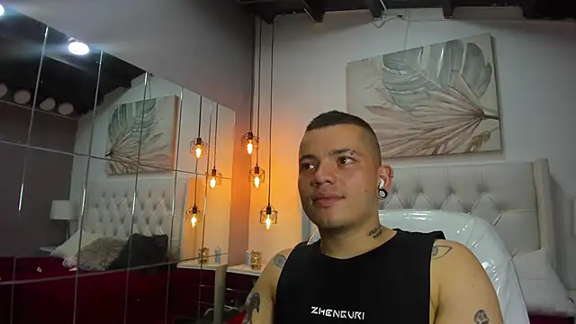 wildthor26 online show from February 2026 04:44:02 AM