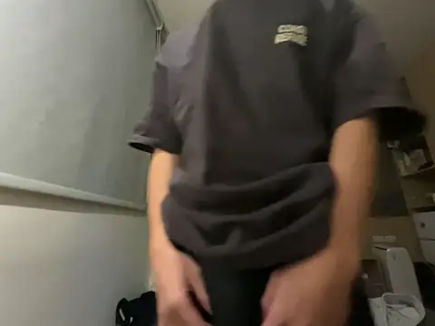 Yo155 online show from September 2025 04:56:02 PM