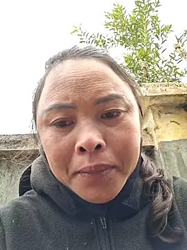 xuxulovezz online show from November 2025 12:43:01 AM