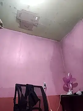 radiantbloom online show from January 2026 06:07:02 AM