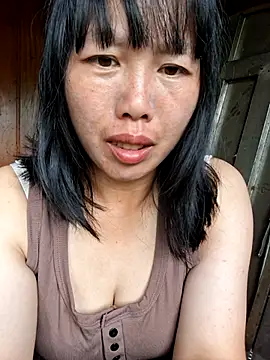 Snapshot of helenzz chatting on September 2025 05:20:01 AM helenzz online show from September 2025 05:20:01 AM