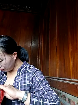 Snapshot of helenzz chatting on October 2025 12:55:01 AM helenzz online show from October 2025 12:55:01 AM