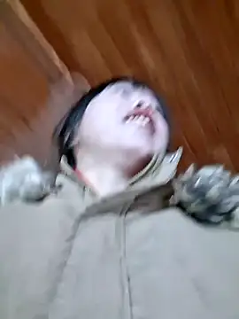 Snapshot of helenzz chatting on December 2025 01:32:01 AM helenzz online show from December 2025 01:32:01 AM