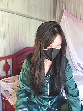 Helen-Tran online show from February 2026 04:38:01 AM