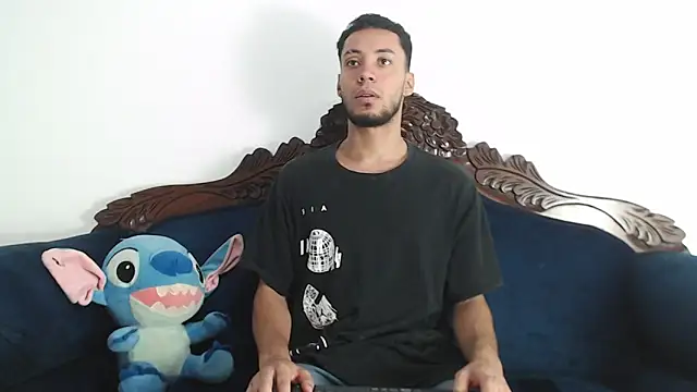 aroncooper1 online show from January 2026 03:53:01 AM