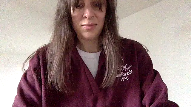 Myronell online show from October 2025 09:49:01 AM