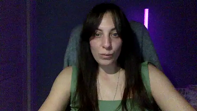 Myronell online show from December 2025 05:30:01 PM