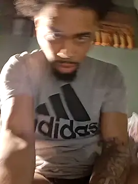 Snapshot of Painstickwes chatting on March 2026 10:21:02 AM Painstickwes online show from March 2026 10:21:02 AM