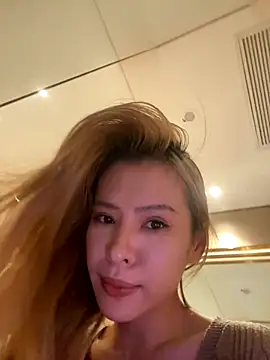 Snapshot of miumiu-66 chatting on September 2025 03:37:01 PM miumiu-66 online show from September 2025 03:37:01 PM