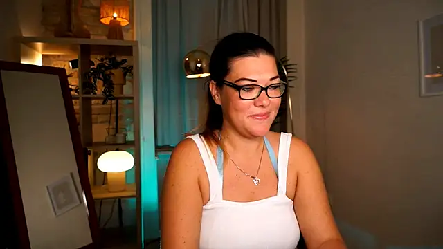 mrs fllowerr online show from October 2025 06:41:02 PM