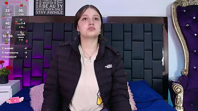 Krystal Heartss online show from November 2025 02:39:01 PM