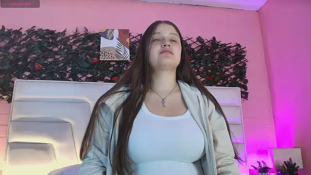 Krystal Heartss online show from February 2026 01:19:01 PM