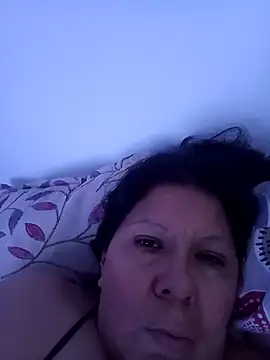 ruby282528 online show from October 2025 06:06:01 PM