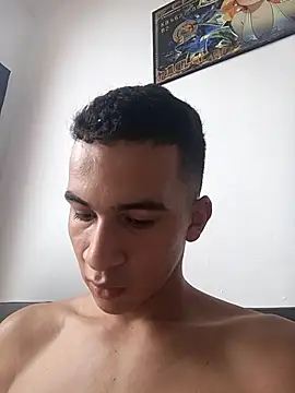 Kali Mateo online show from November 2025 06:41:02 PM