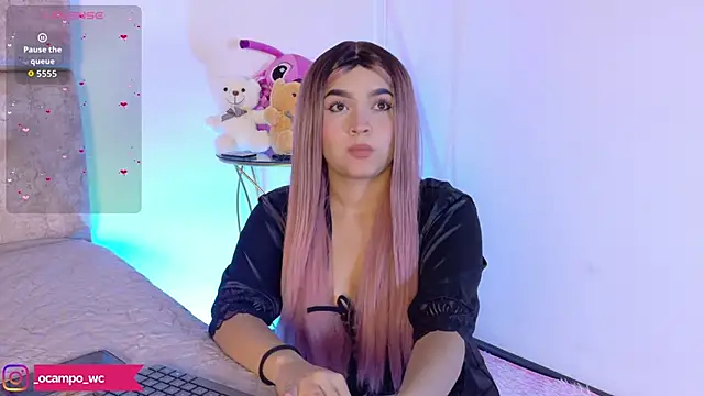 LunaOcampo  online show from September 2025 09:20:01 PM